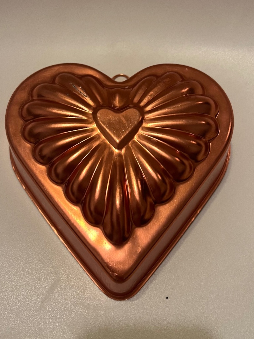 Copper heart shaped baking pan mold wall hanging